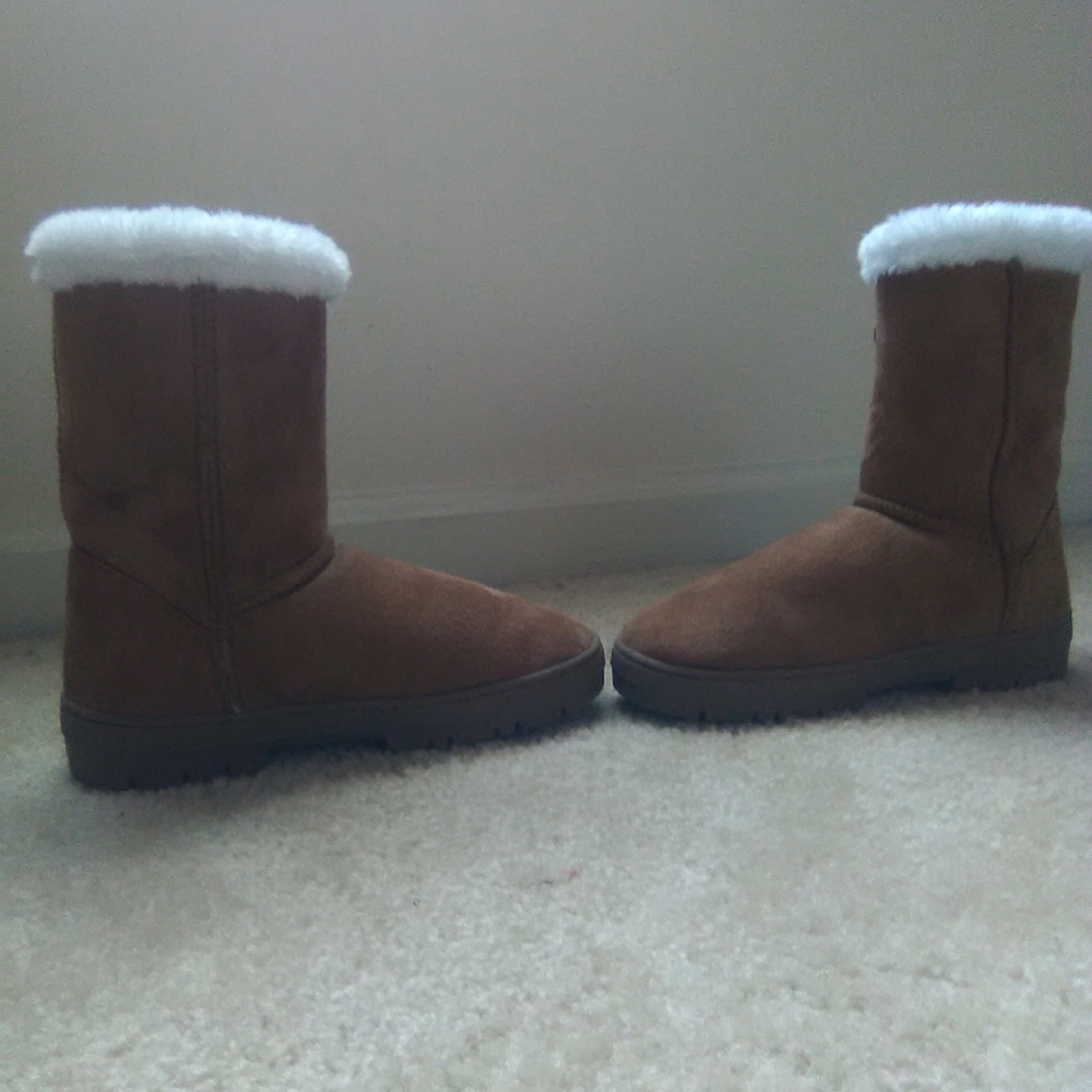Lily and Dan Winter Boots